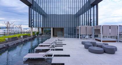 Downtown Republica Akile