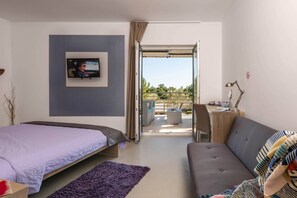 3 slaapkamers, een kluis op de kamer, een strijkplank/strijkijzer