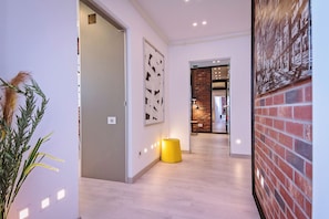 豪華公寓 | 埃及棉床單、高級寢具、羽絨被、記憶床墊