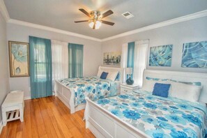 8 bedrooms, desk, iron/ironing board, free WiFi