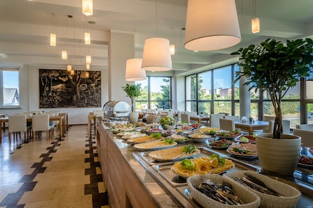 Restaurante. Hotel NAT Jaroslawiec
