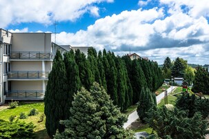 Standard Triple Room | Land view from property