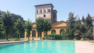 Piscina all'aperto