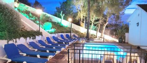 Piscine extérieure