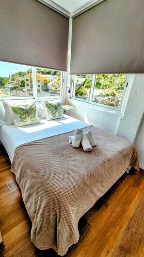 9 bedrooms, iron/ironing board, free WiFi, bed sheets