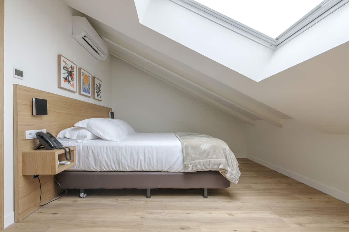1 habitación, ropa de cama de alta calidad, edredón y minibar