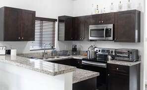 Fridge, microwave, oven, stovetop - New house on the block (Miami)