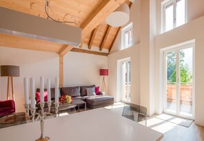 TV - Le Manoir Penthouse - spacious, new and central location (Wengen)