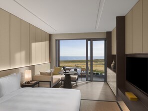 Premium bedding, minibar, desk, soundproofing