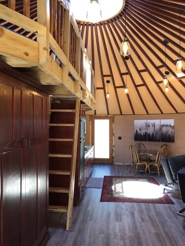 Upscale Yurt on a Private Ranch
