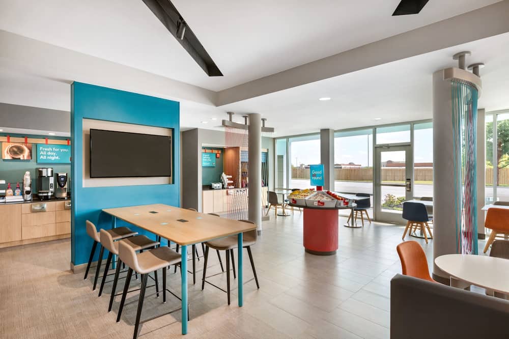 avid hotel Fort Worth – Fossil Creek by IHG