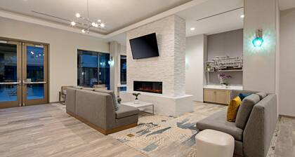 Staybridge Suites Long Beach Airport by IHG