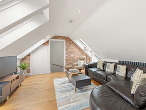 Living area - Enjoying a rural location and beautiful far-reaching views. (West Ashby, near Horncastle)