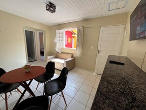 Appartement Familial, 2 chambres, vue piscine