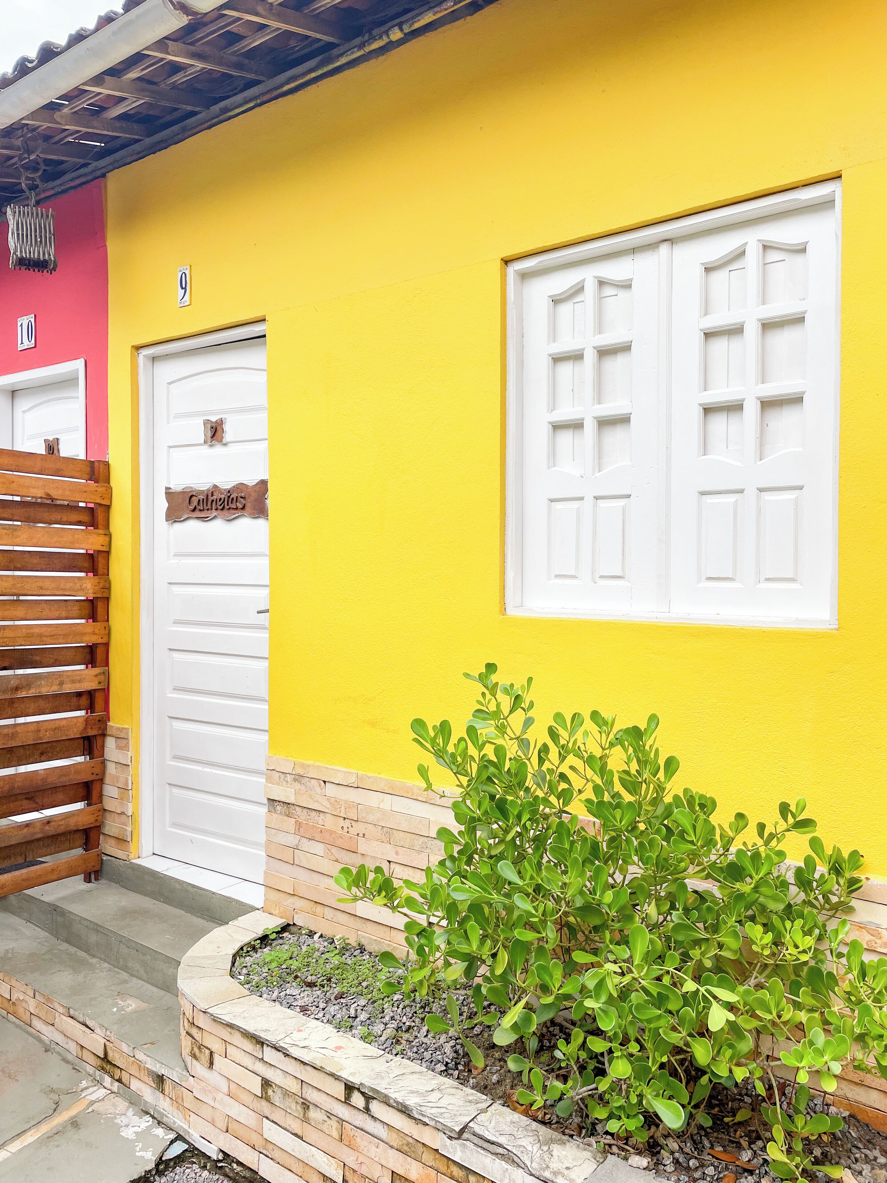 standard triple room | 1 bedroom, minibar, individually decorated, individually furnished