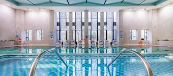 Swan Lakeview Hotel