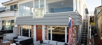BALBOA ISLAND 7 BEDROOMS SLEEPS 14