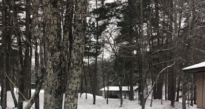 #2 Farm Charm Kitchenette near Wolf Pen trails, alcohol/smoke-free environment