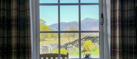 1 室のベッドルーム、WiFi (無料)、ベッドシーツ、車椅子でアクセスできる設備