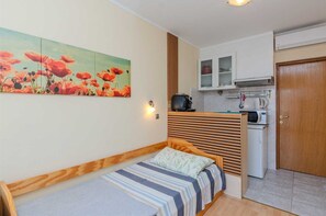 1 habitación, wifi gratis y ropa de cama 