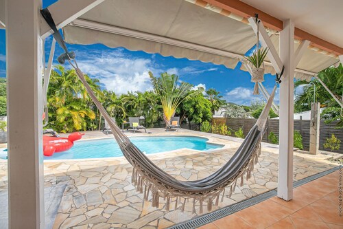 Villa Surelles: Peaceful Haven with Private Pool in Le Diamant, Martinique