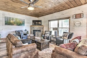 Smart TV, fireplace, video games, table football