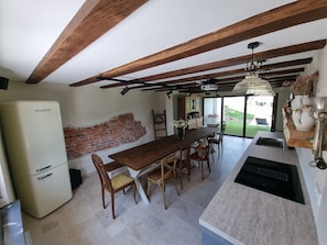 Fridge, oven, stovetop, dishwasher - House on the mountain with wellness area, bar and panorama (Bühlertal)