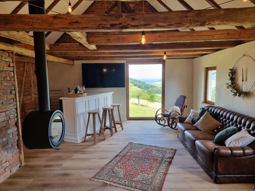 House on the mountain with wellness area, bar and panorama