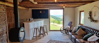 House on the mountain with wellness area, bar and panorama