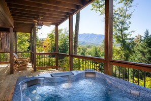 Baignoire à remous extérieure