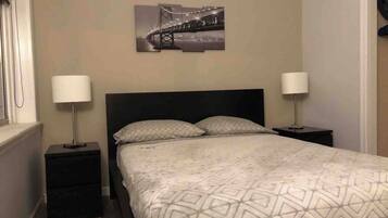 1 bedroom, iron/ironing board, WiFi, bed sheets