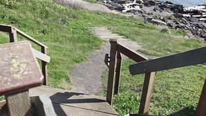 Unclassified image, 3 of 11, button - Rock Park Cottage (Yachats)
