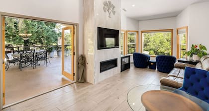 Potter's Foothill House