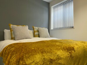 Appartement, salle de bains attenante | 1 chambre
