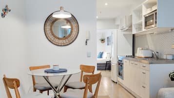 Restauration dans la chambre