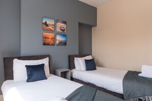 3 bedrooms, soundproofing, iron/ironing board, WiFi
