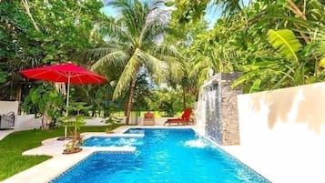 Piscina externa