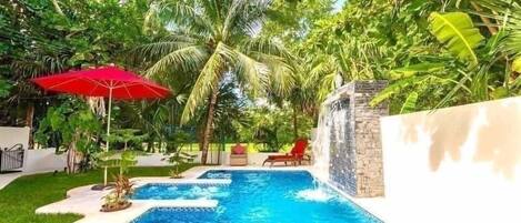 Alberca al aire libre