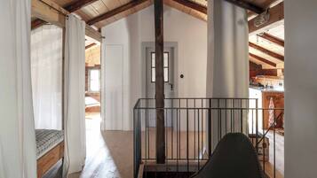 Ferienhaus | Wohnbereich | 42-Zoll-Flachbildfernseher mit Kabelempfang, Fernseher