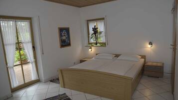 Condo | 1 bedroom, free cots/infant beds, free WiFi, bed sheets