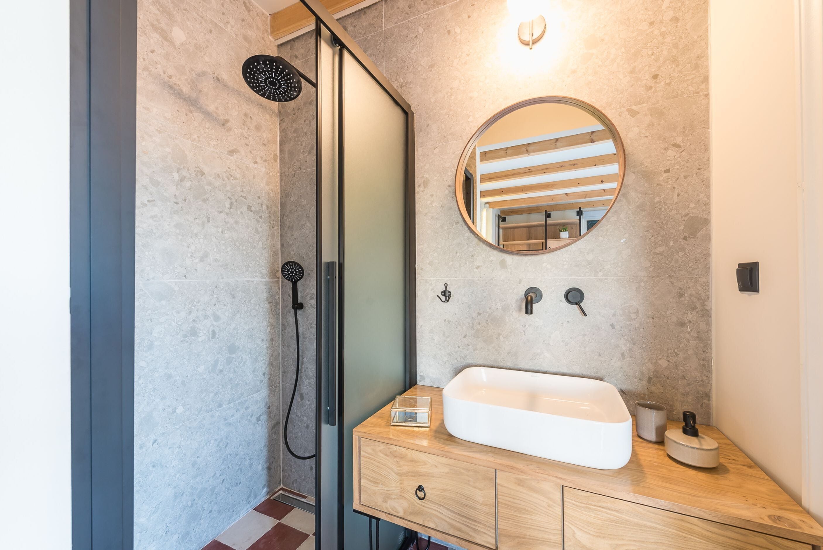double room, terrace | bathroom shower