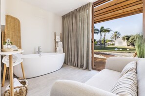 Baignoire relaxante profonde