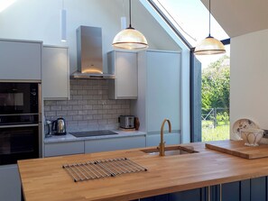 Oven, dishwasher, freezer