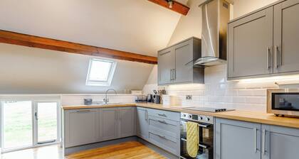 Tadpole Cottage at Frog Hall