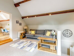 Living area - Tadpole Cottage at Frog Hall (Tilston, near Malpas)