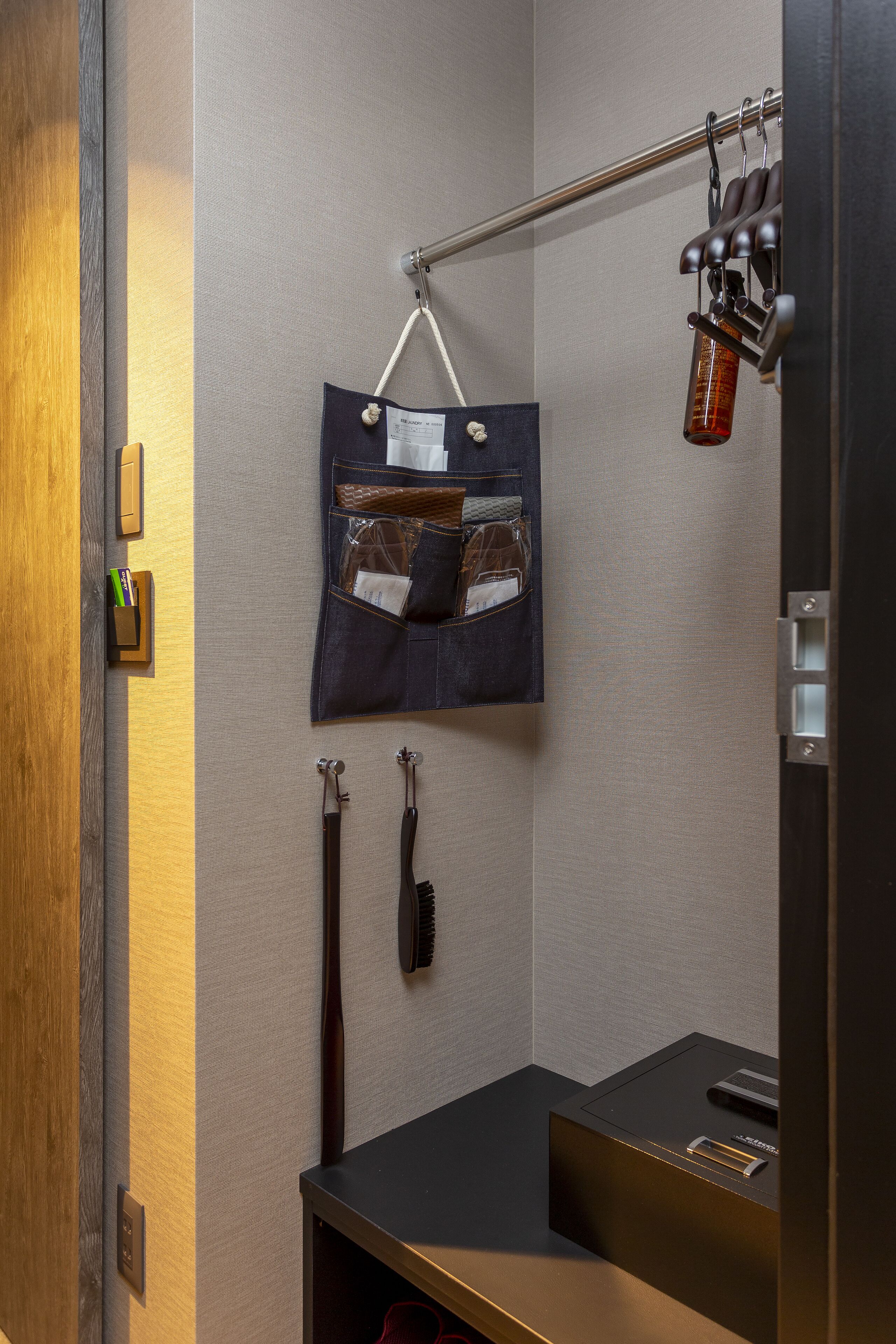 superior twin room | free wifi, bed sheets