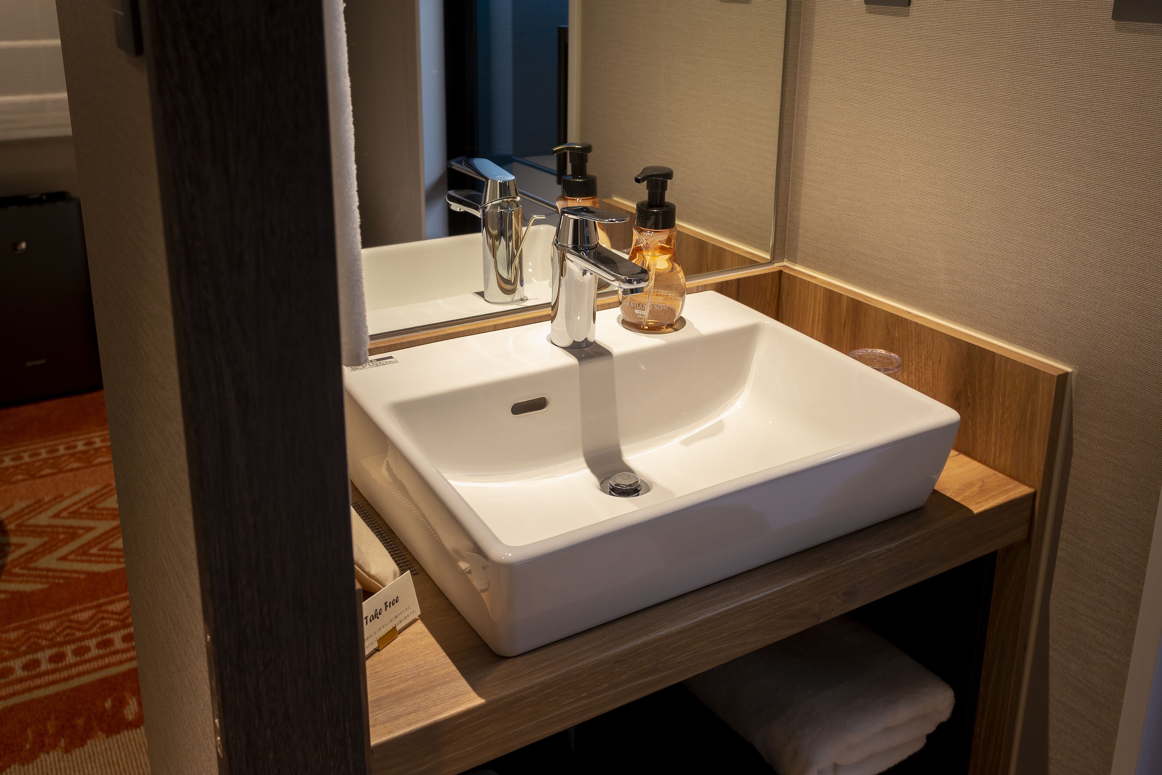 standard double room (w/shower) | free wifi, bed sheets