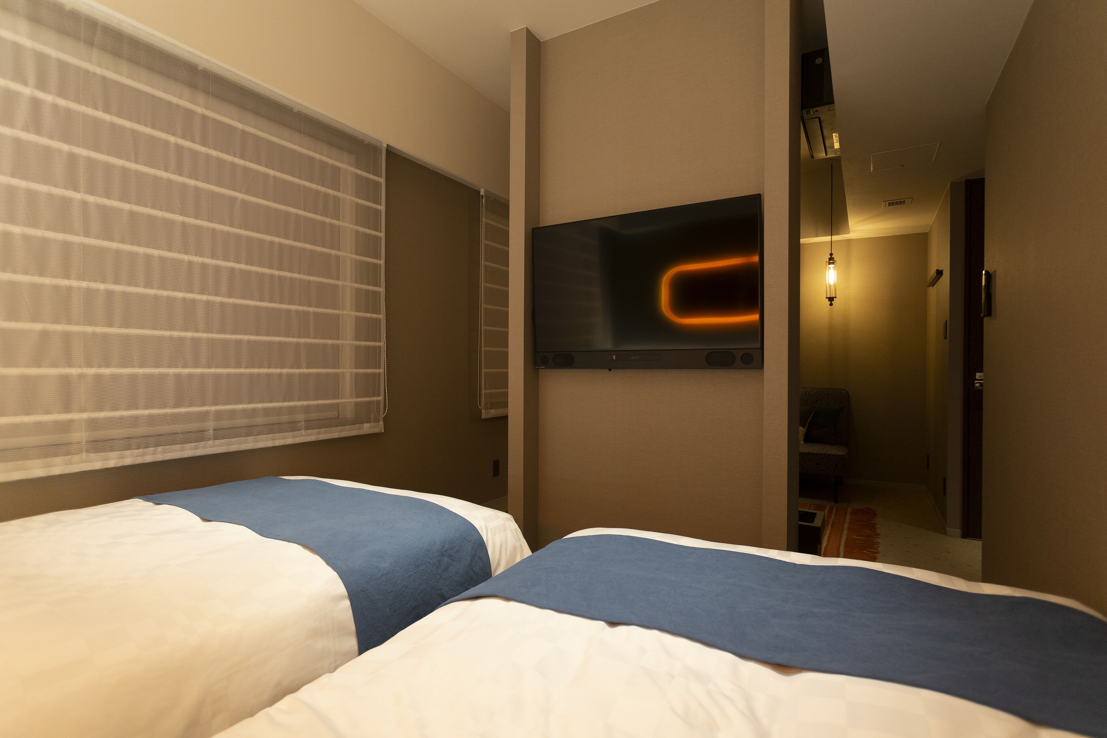 kurashiki twin room | free wifi, bed sheets