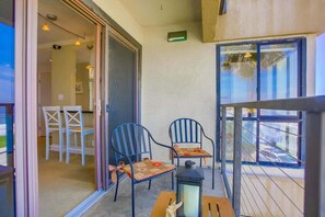 Terrace/patio - Perfect Sunsets - Unobstructed views of the ocean (La Jolla)