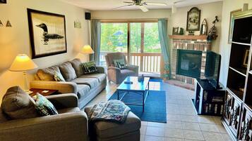 TV, fireplace, DVD player, table tennis